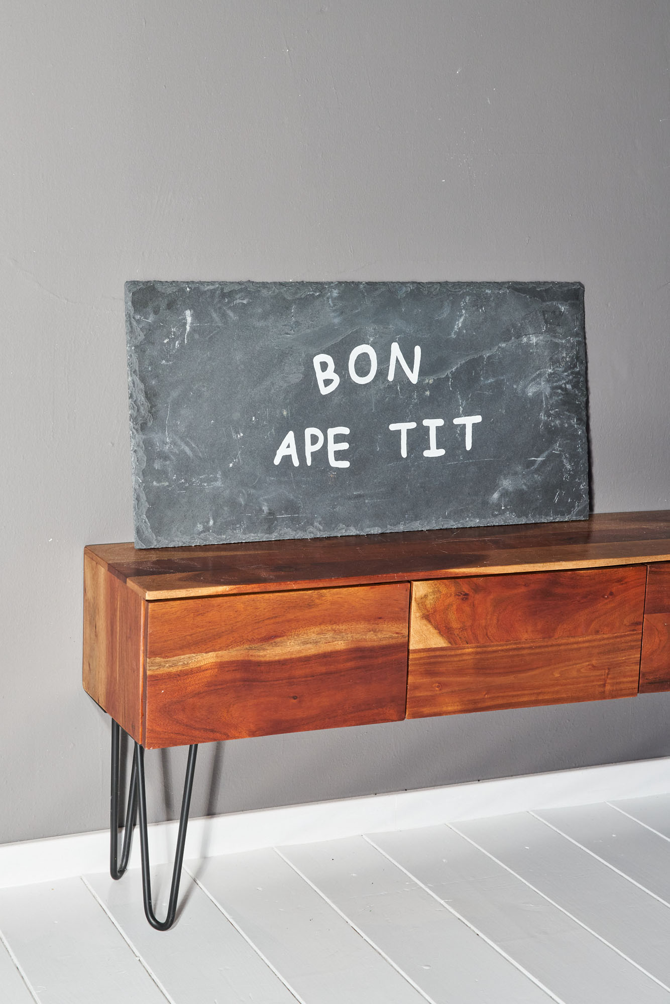 BON APE TIT -  Stone