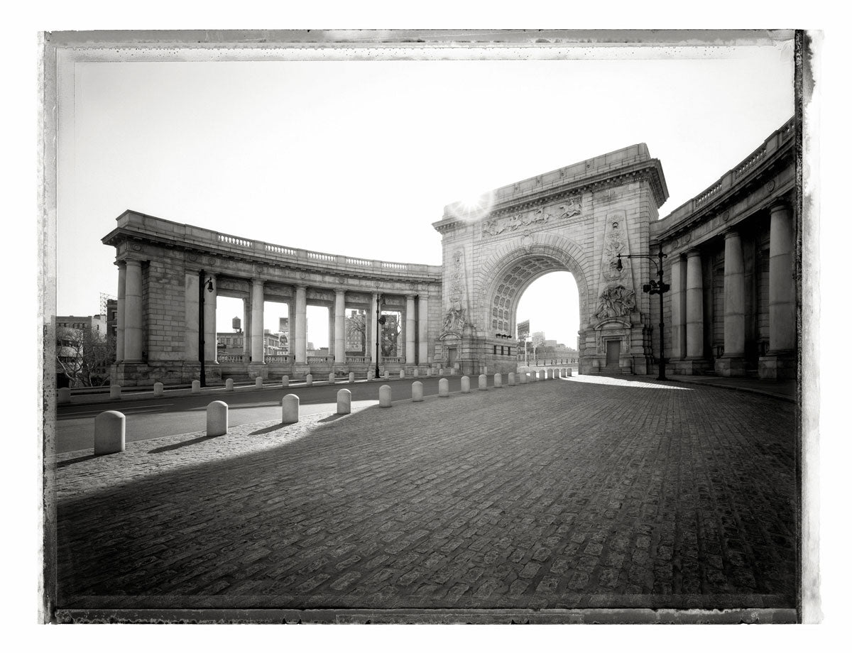 MANHATTAN BRIDGE ARCH