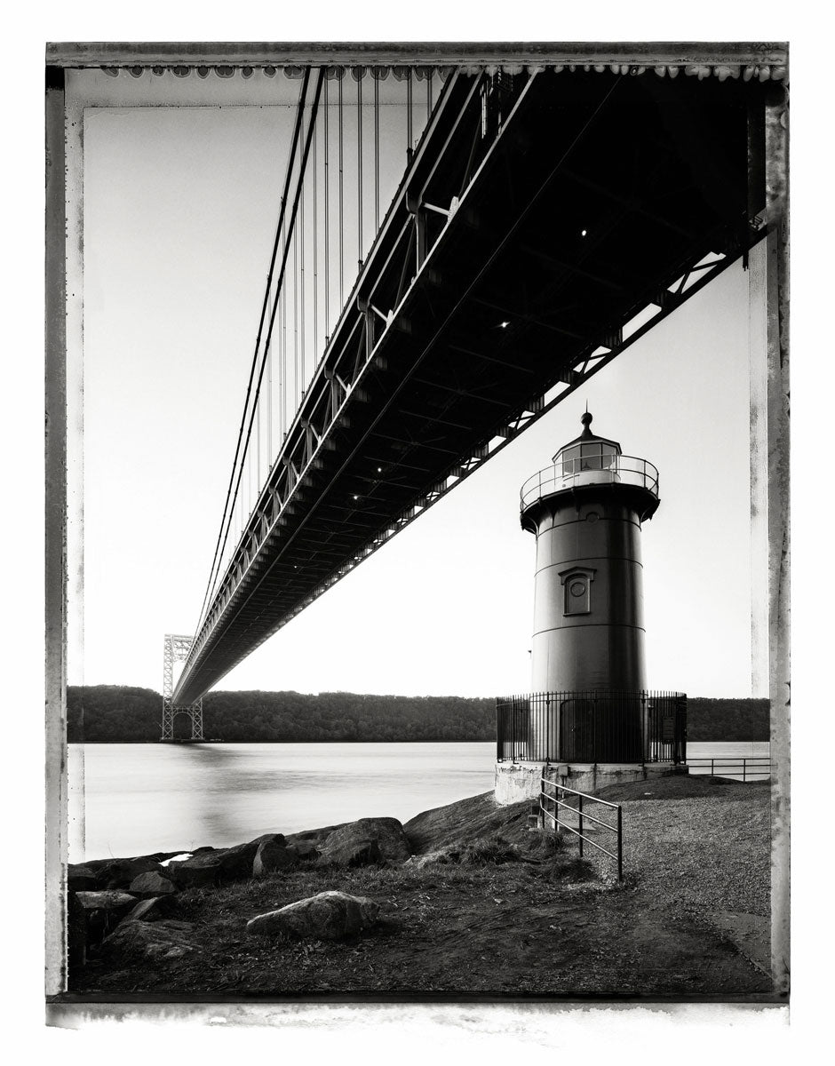 LITTLE RED LIGHTHOUSE, GEORGE WASHINGTON BRIDGE