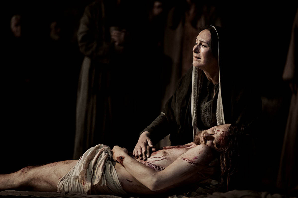 53 JESUS, MARY