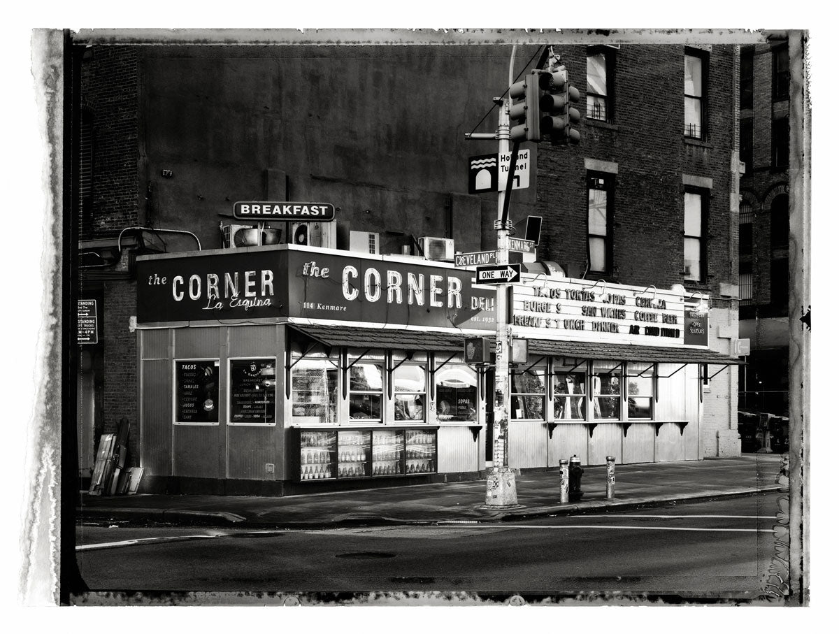 THE CORNER DELI