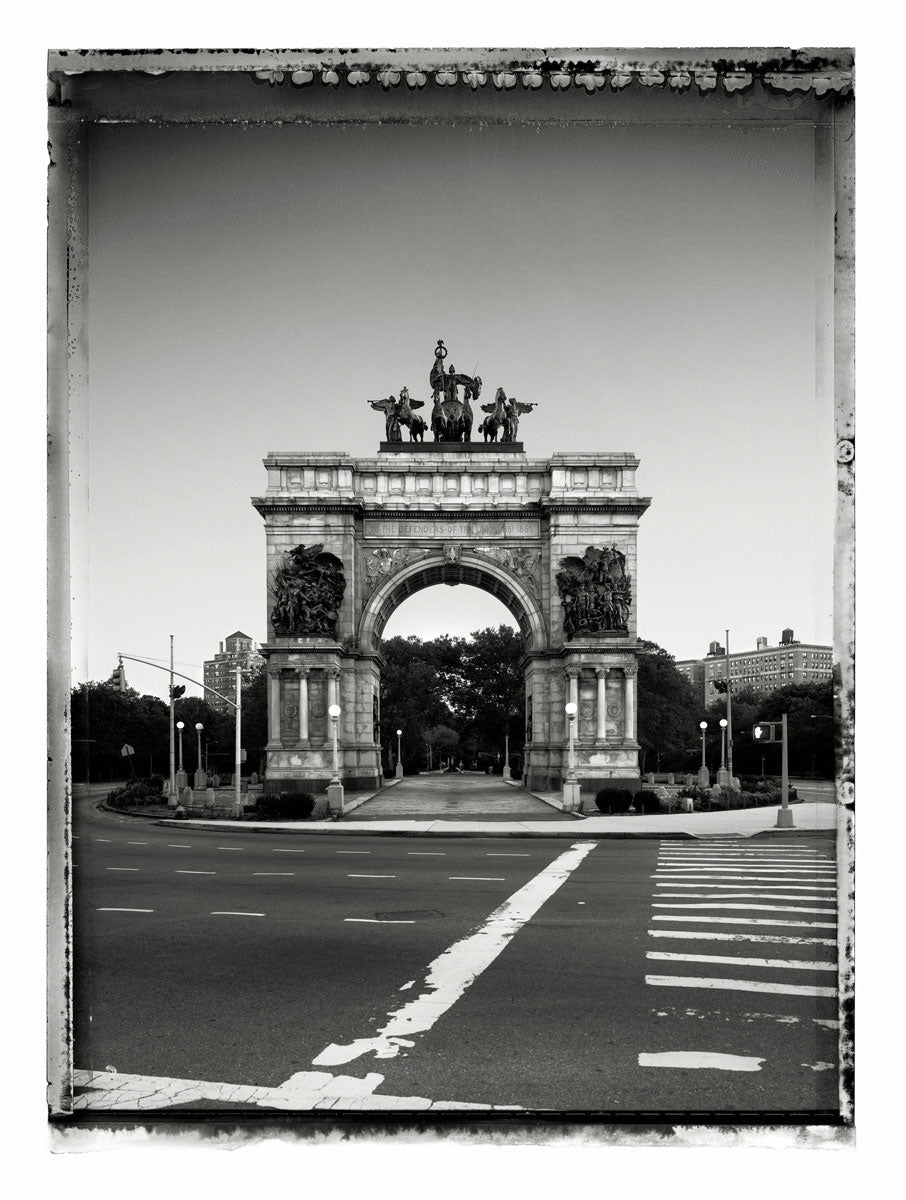 GRAND ARMY PLAZA